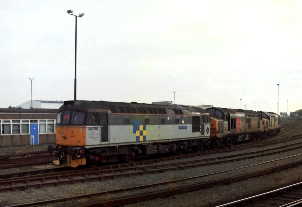 33050 19/01/1992