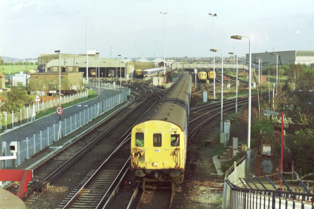 060494-110494 NSE Slade Green depot April 1994 5615